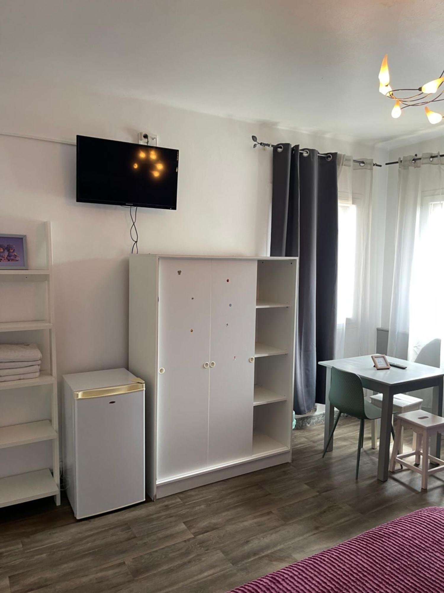 Hotel Clair Logis Argelès-sur-Mer Buitenkant foto