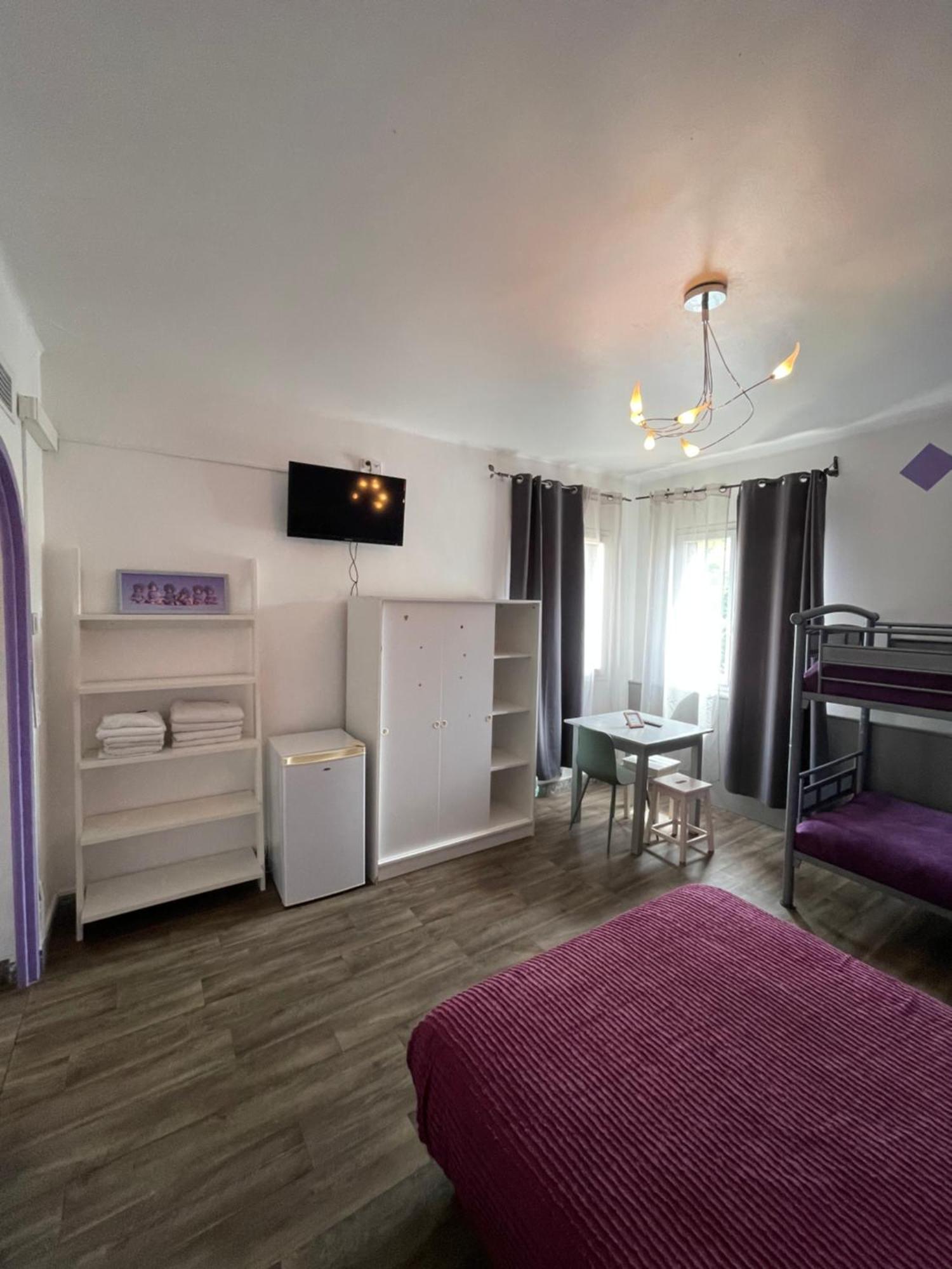 Hotel Clair Logis Argelès-sur-Mer Buitenkant foto